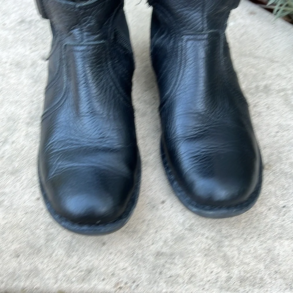 Clarks  Whistle Whey Black Zip up Boot Women's Size 8.5